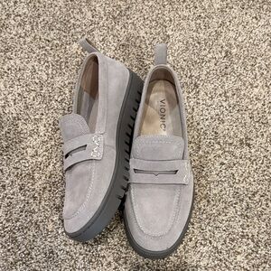 Vionic Women’s Light Gray Suede Loafers